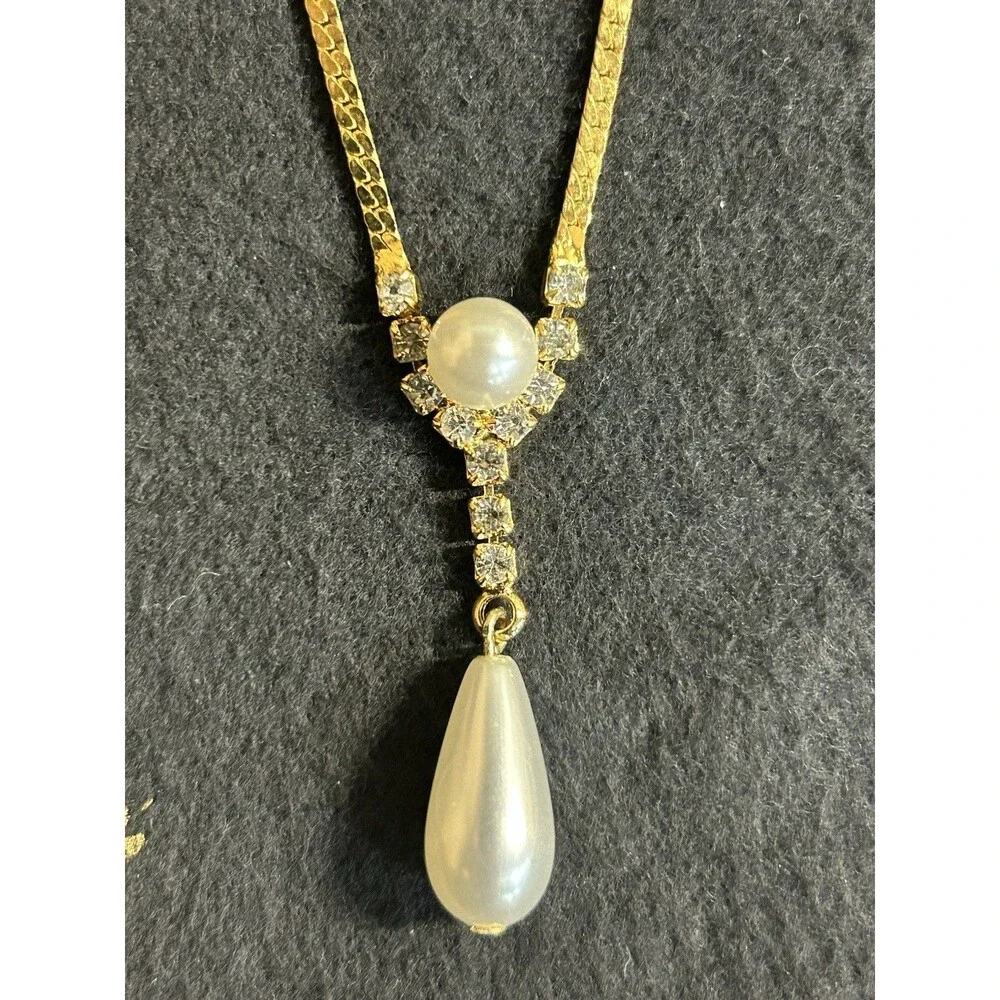 Park Lane Gold Tone Herringbone Faux Pearl Rhinestone 18" Necklace J322 - Picture 2 of 10